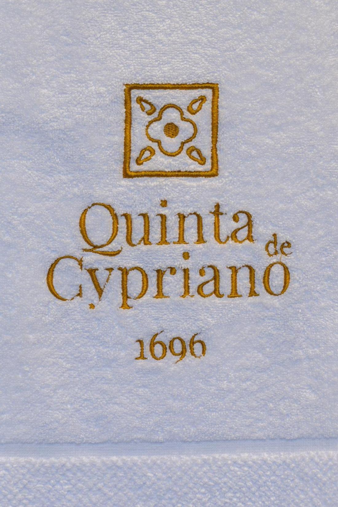 Quinta De Cypriano - Wine & Nature